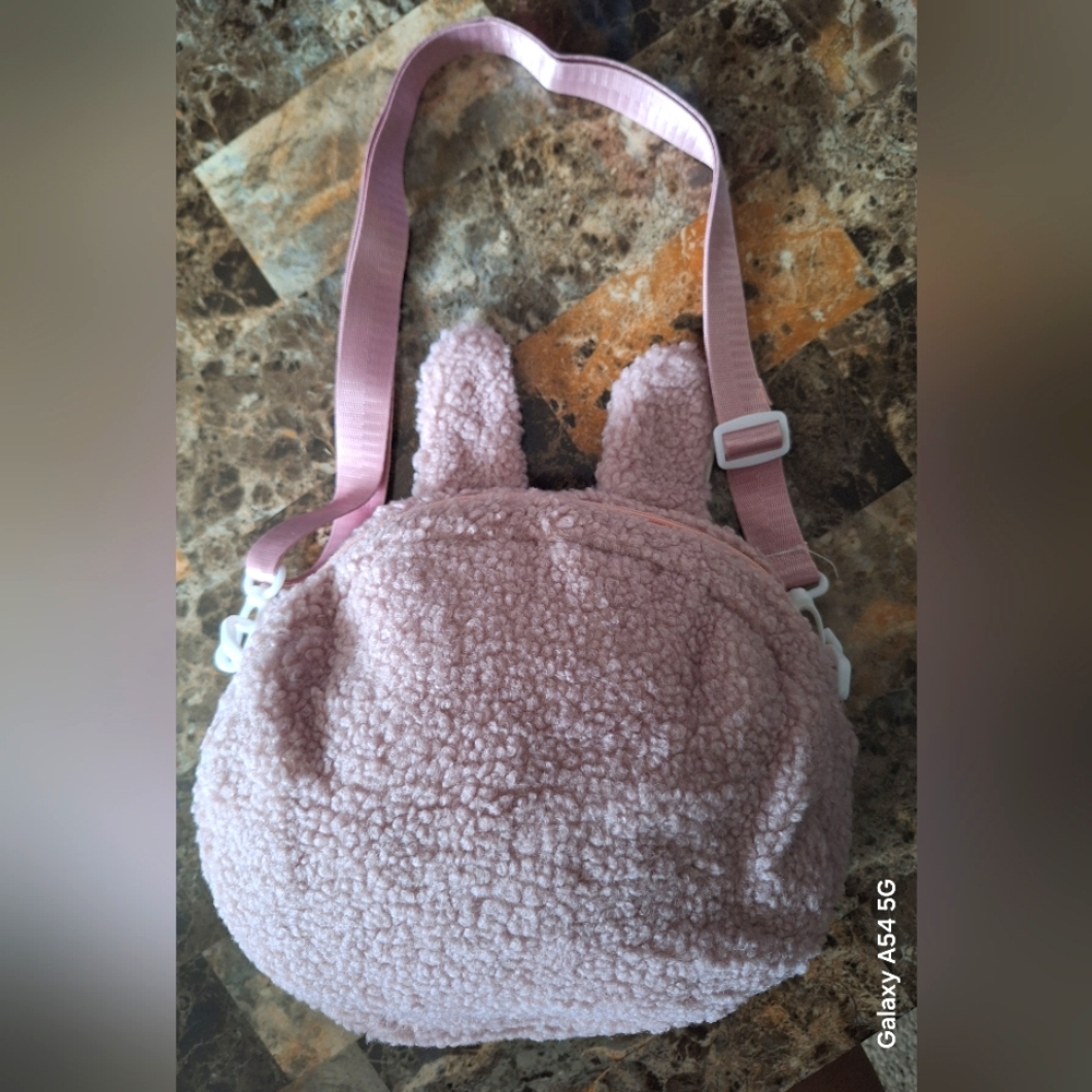 (15"×17")Labubu Authentic Pop Mart Crossbody Bag Large Size LAST ONE - Picture 3 of 3
